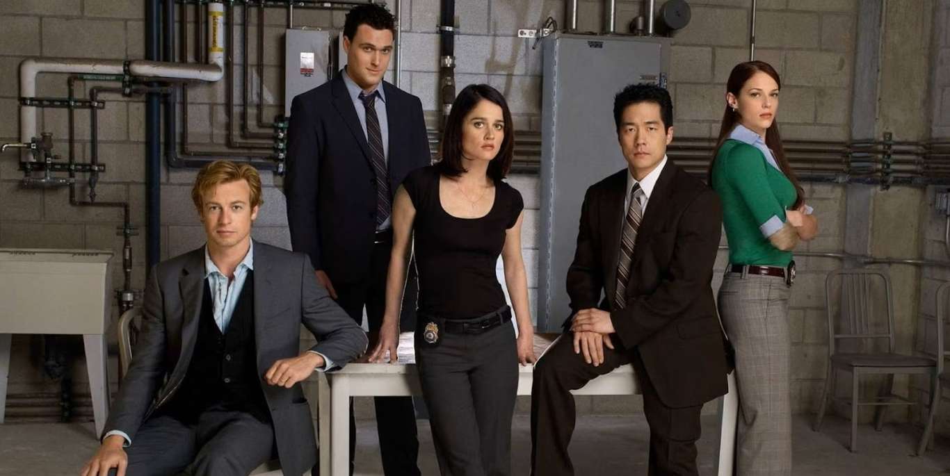 وش صار لسيمون بيكر بعد 9 سنوات من نهاية “The Mentalist”