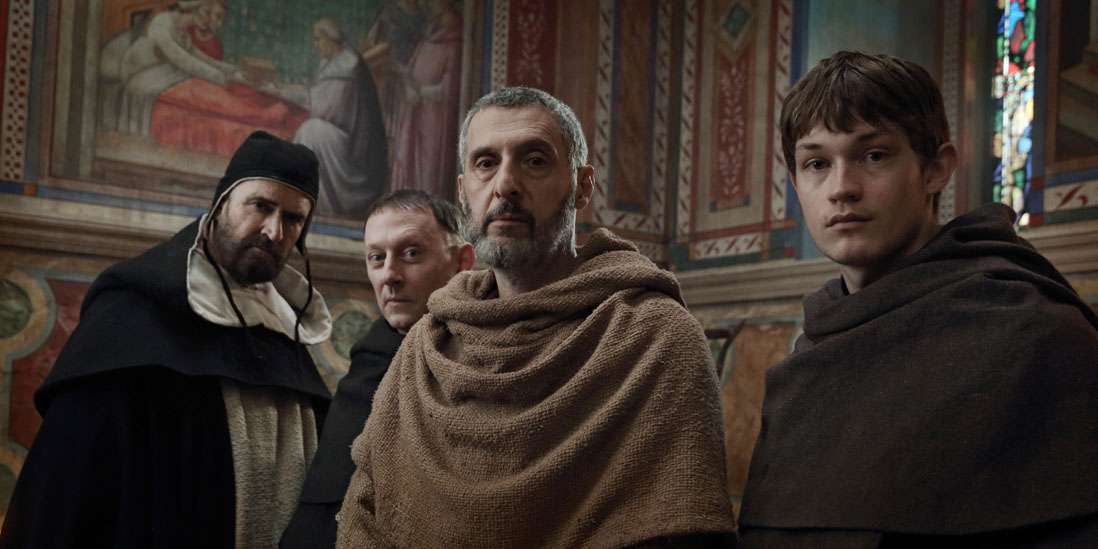 مخرج فيلم “Le Nom de la Rose”: الممثل اللي فاز بجائزة الأوسكار “حقير ومتكبر”.