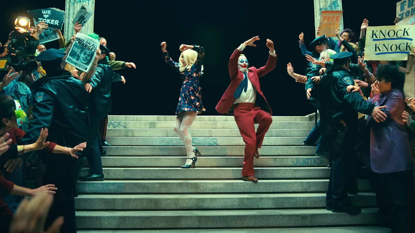 “Joker: Folie à Deux” تكملة مفككة تحاول رفض هويتها الخاصة